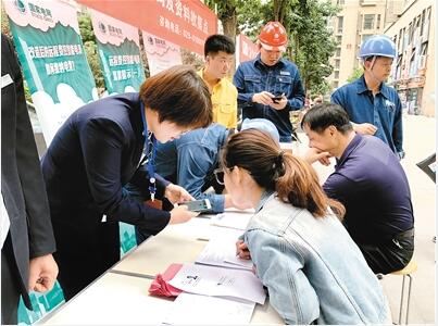 更換智能電表直抄到戶(hù) 執(zhí)行峰谷電價(jià)